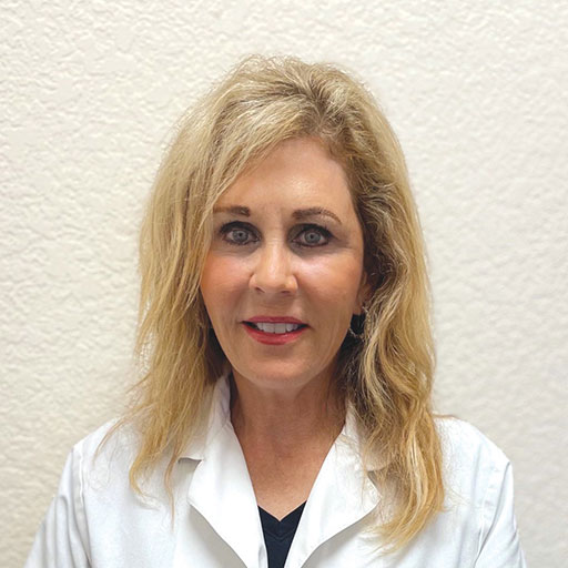 Holly Ray
